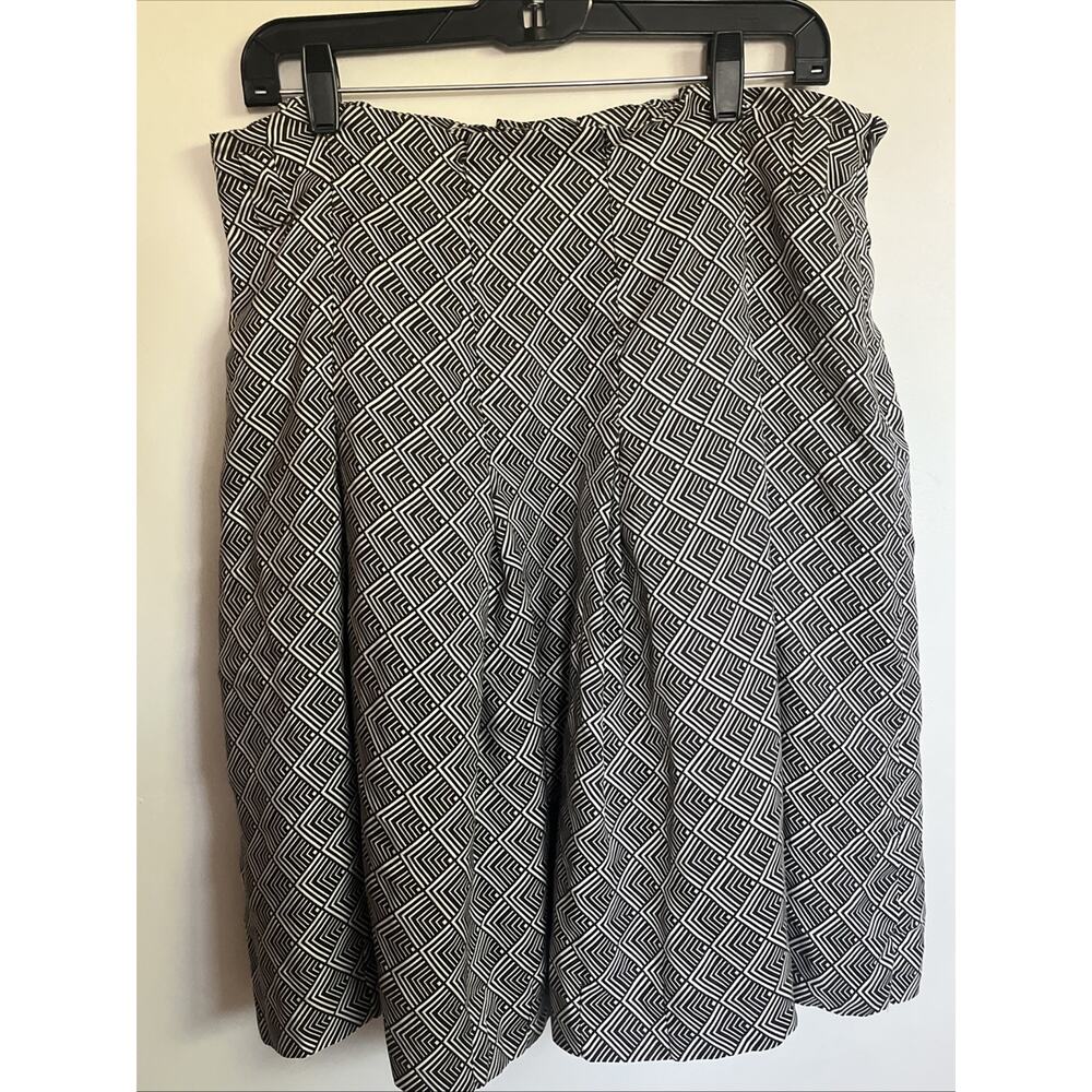 Banana Republic 100% Silk Women Size 10 Geometric Mini Plated Size Zip Skirt